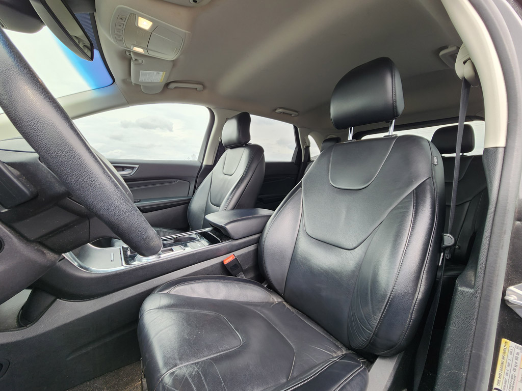 2019 Ford Edge Titanium - Photo 7