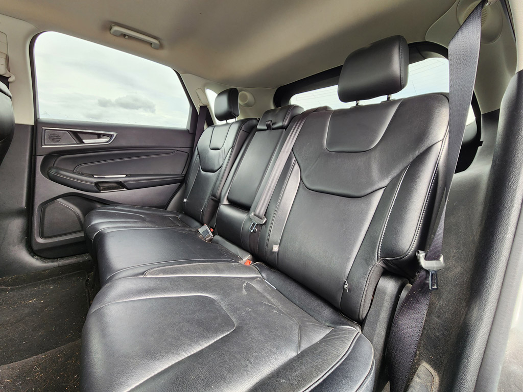 2019 Ford Edge Titanium - Photo 8