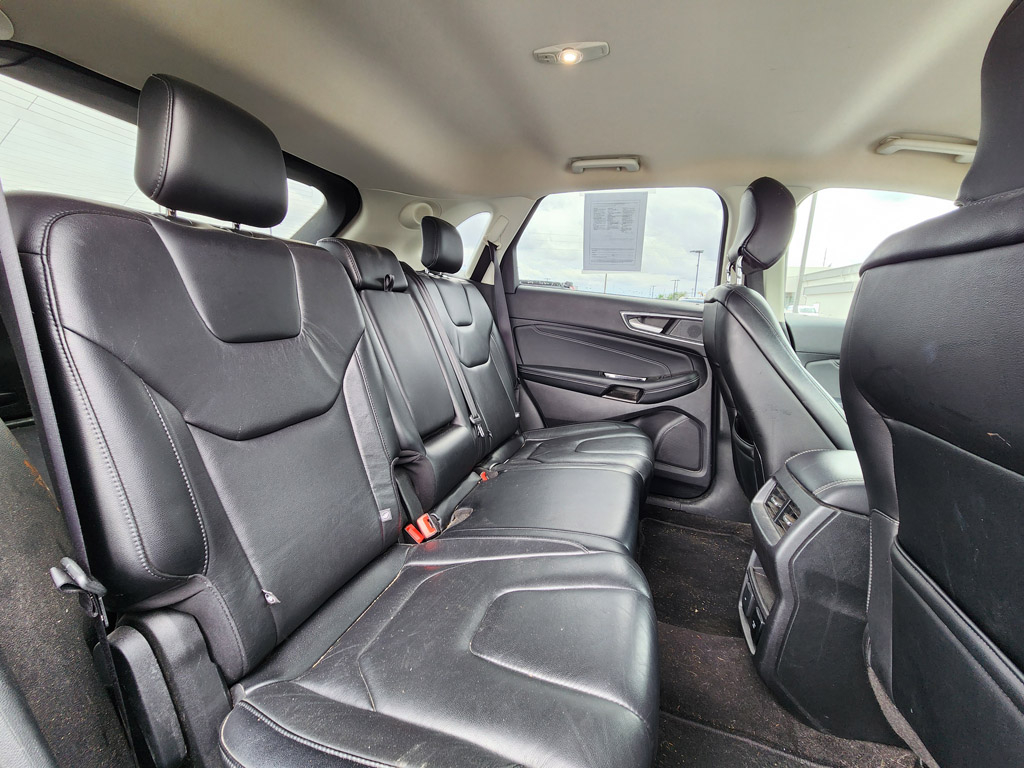 2019 Ford Edge Titanium - Photo 9