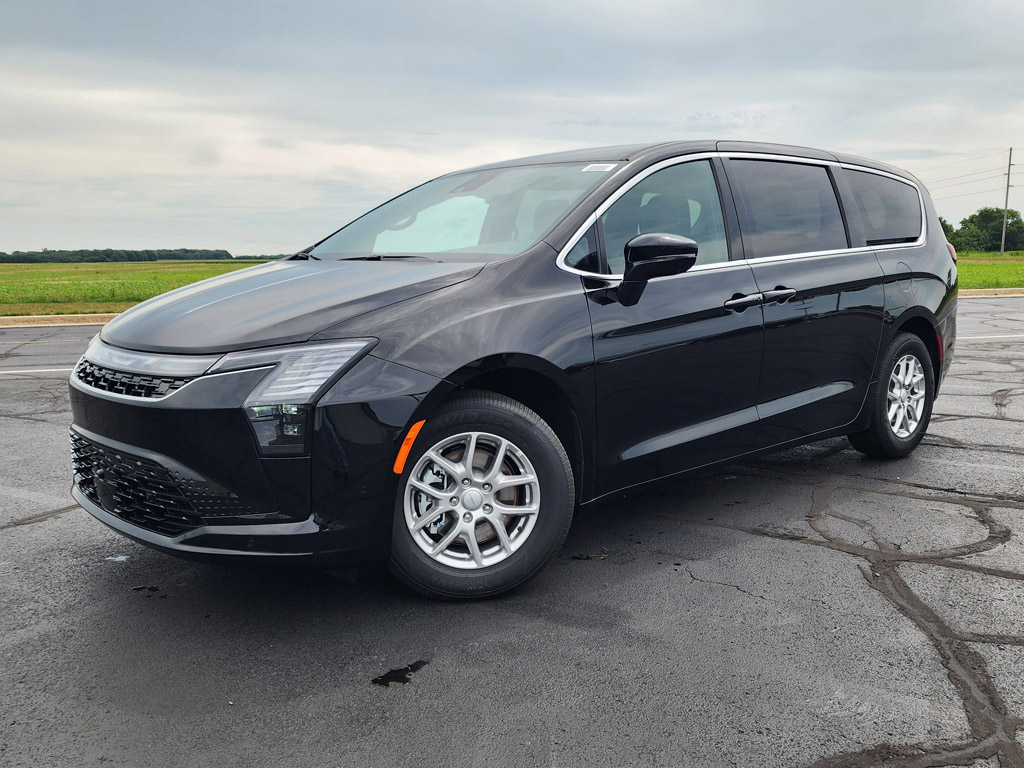 2027 Chrysler Pacifica