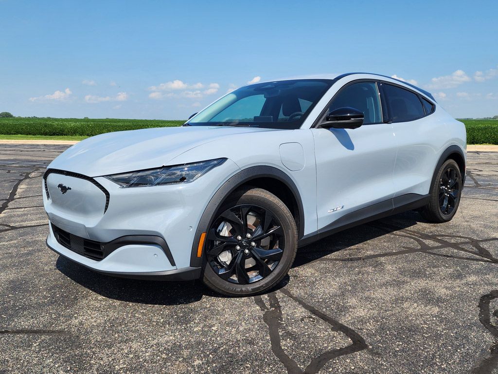 2024 Ford Mustang Mach-E Select RWD's photo