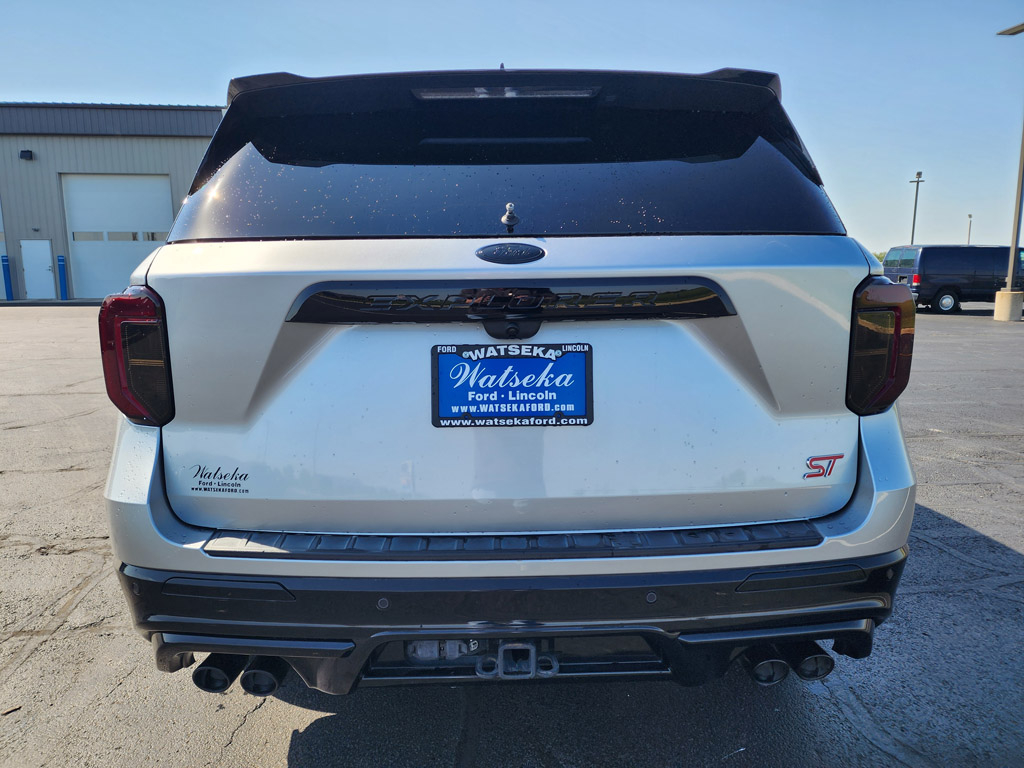 2020 Ford Explorer ST - Photo 6