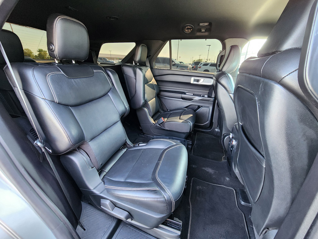 2020 Ford Explorer ST - Photo 22