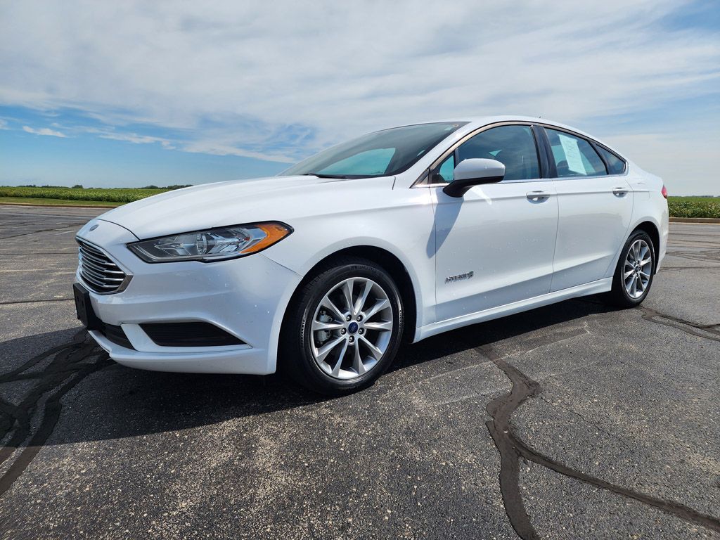 2017 Ford Fusion Hybrid S's photo