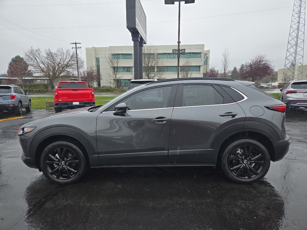 View vehicle photo 4