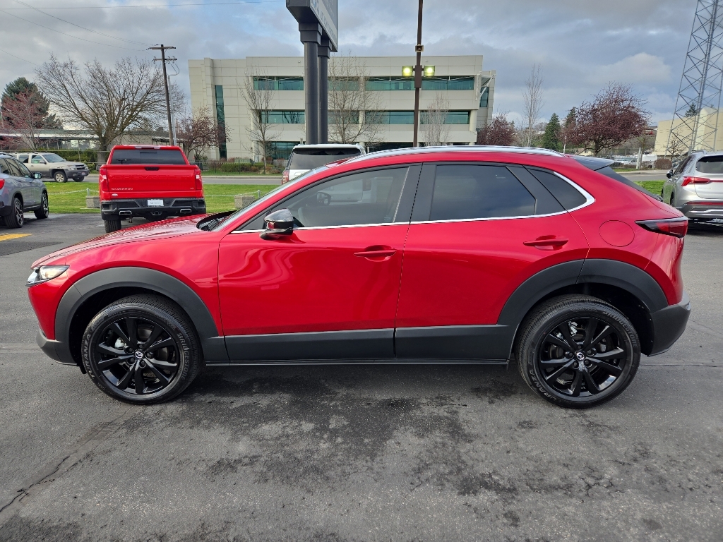 View vehicle photo 4