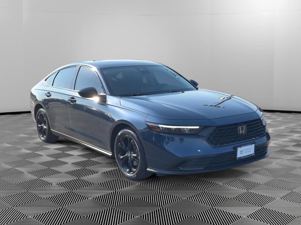 2025 Honda Accord Azul Sedán Tracción delantera Transmisión variable continua