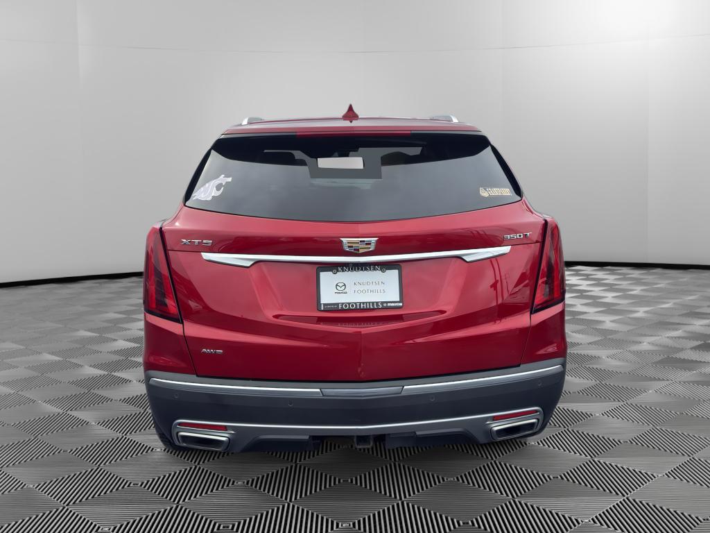 View vehicle photo 6