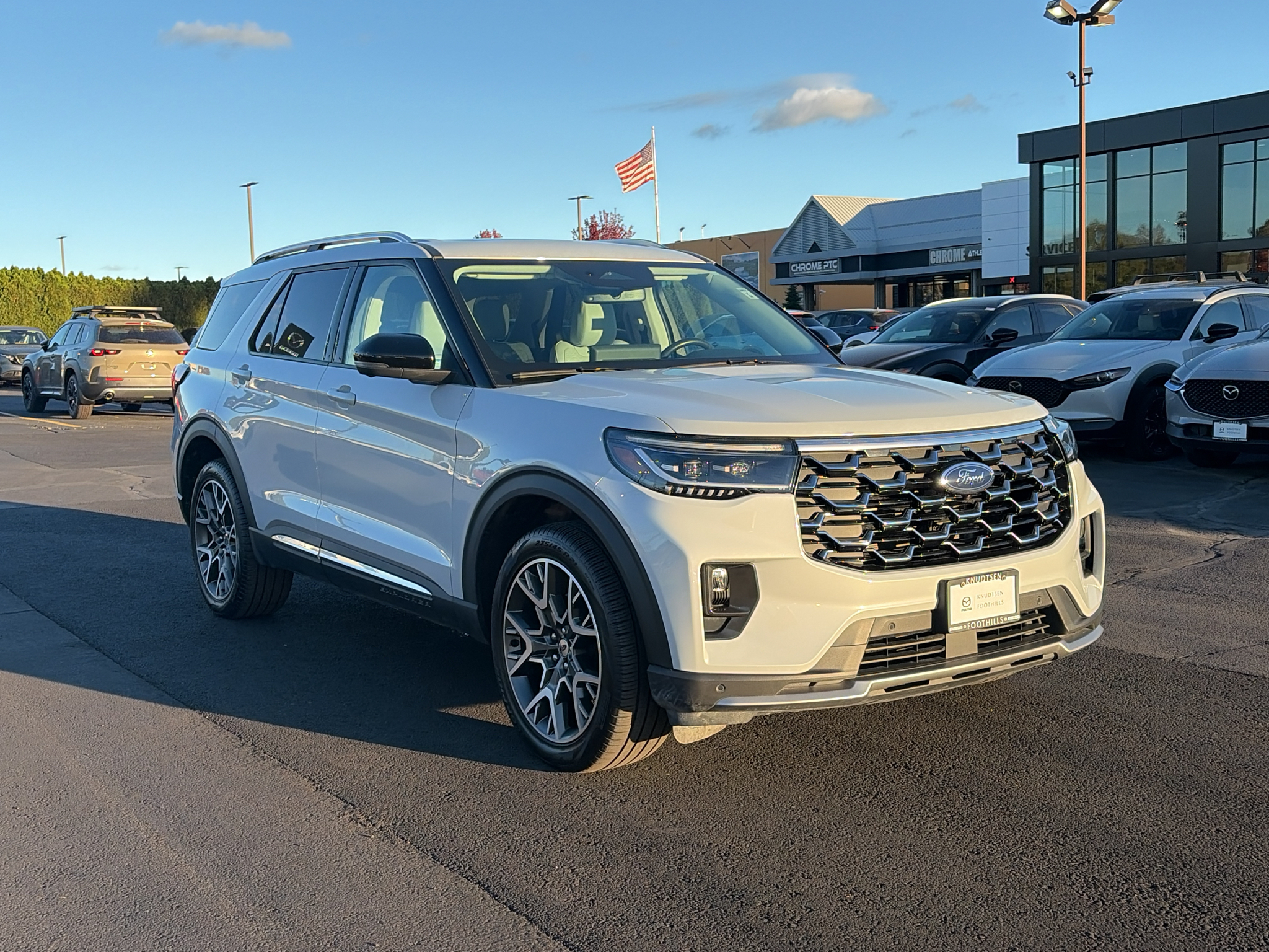 2025 Ford Explorer Platinum AWD