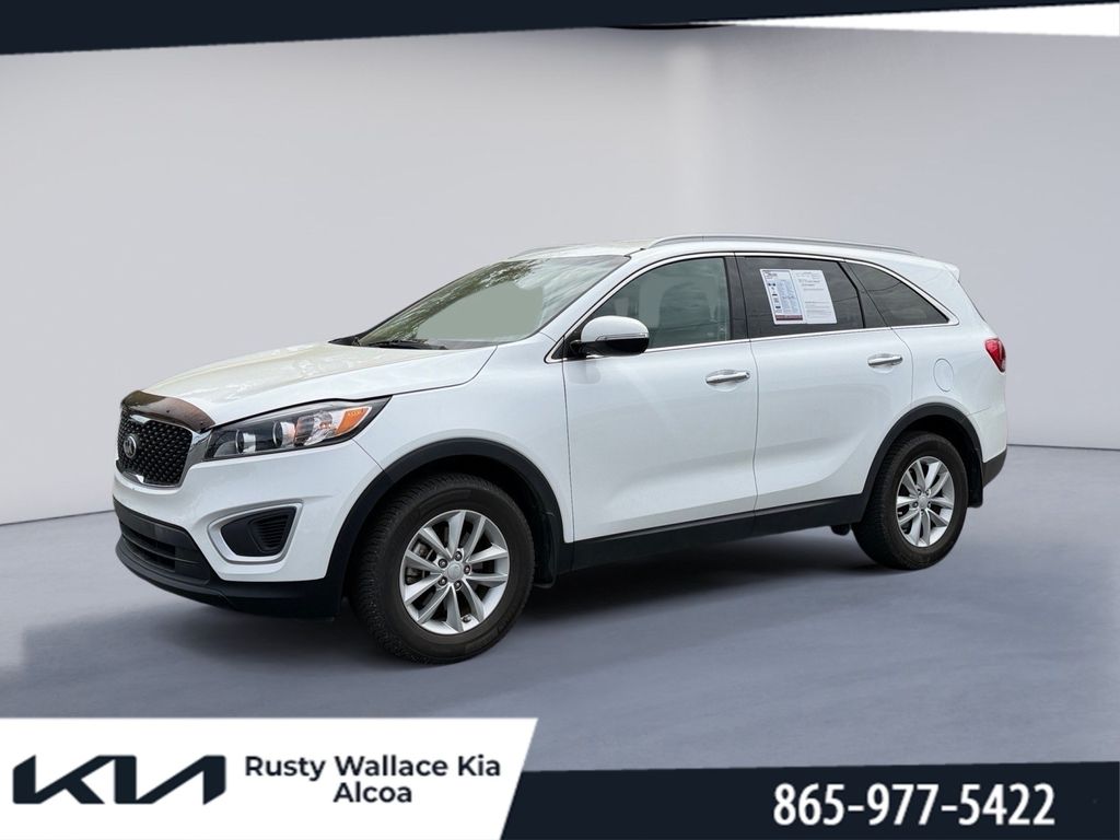 Snow White Pearl 2017 Kia Sorento LX FWD SUV / Crossover Front-Wheel Drive 6-Speed Automatic