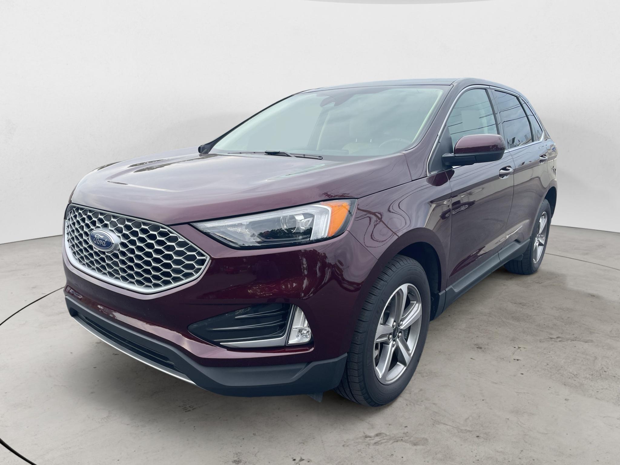Red (Burgundy Velvet Metallic Tinted Clearcoat) 2024 Ford Edge SUV / Crossover All-Wheel Drive 8-Speed Automatic