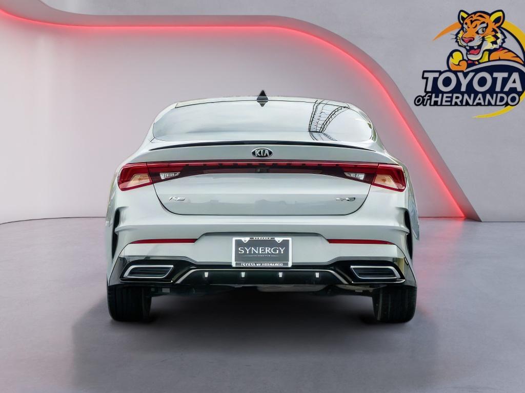 View vehicle photo 6