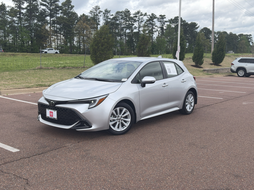Classic Silver Metallic 2025 Toyota Corolla Hatchback SE FWD Hatchback Front-Wheel Drive Continuously Variable Transmission