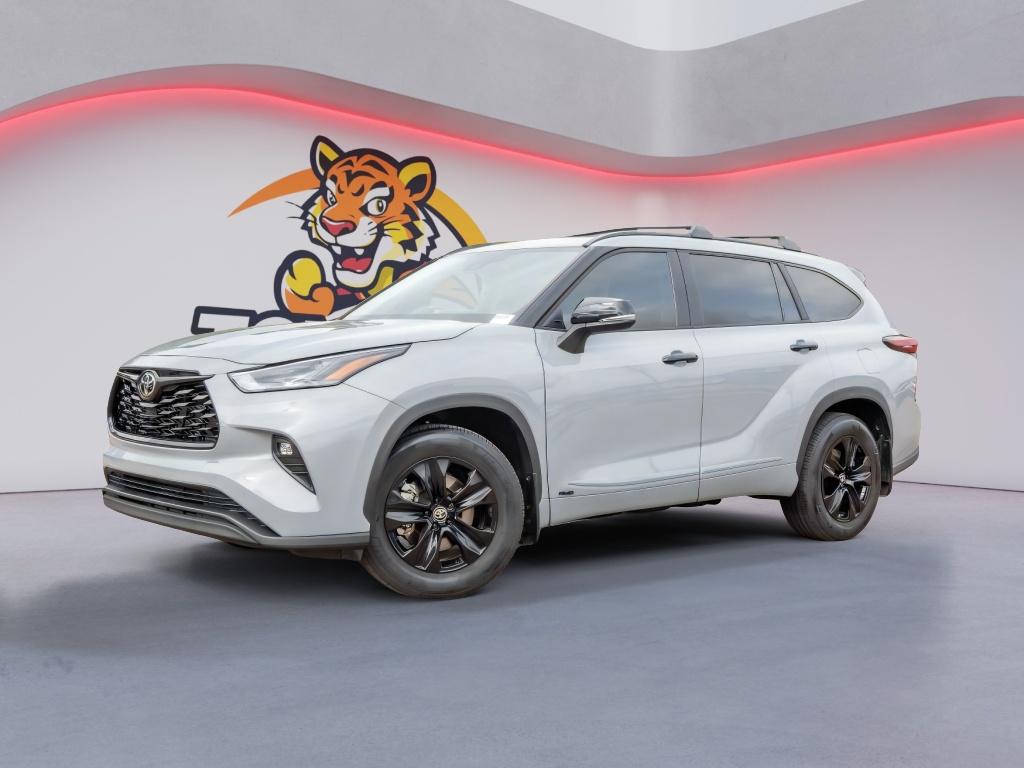2025 Toyota Highlander Hybrid XLE Nightshade AWD