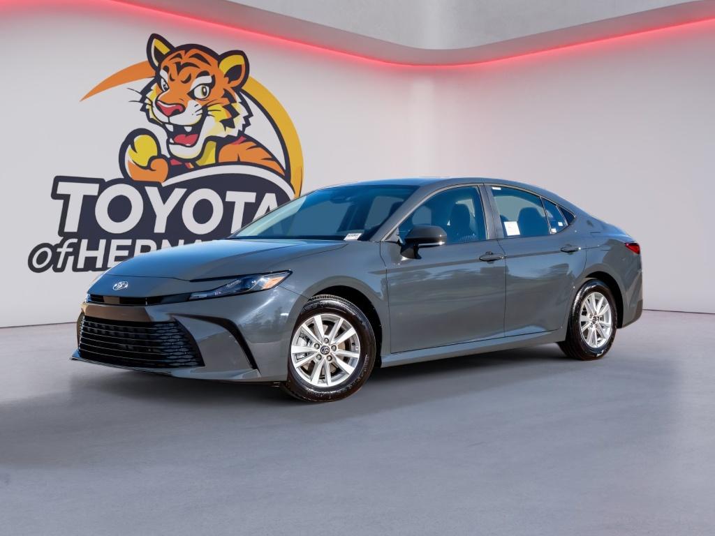 2026 Toyota Camry LE FWD