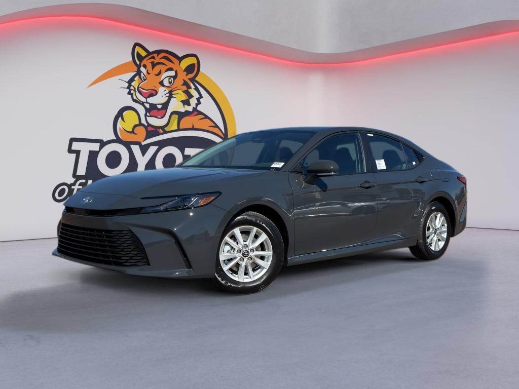 2026 Toyota Camry LE FWD