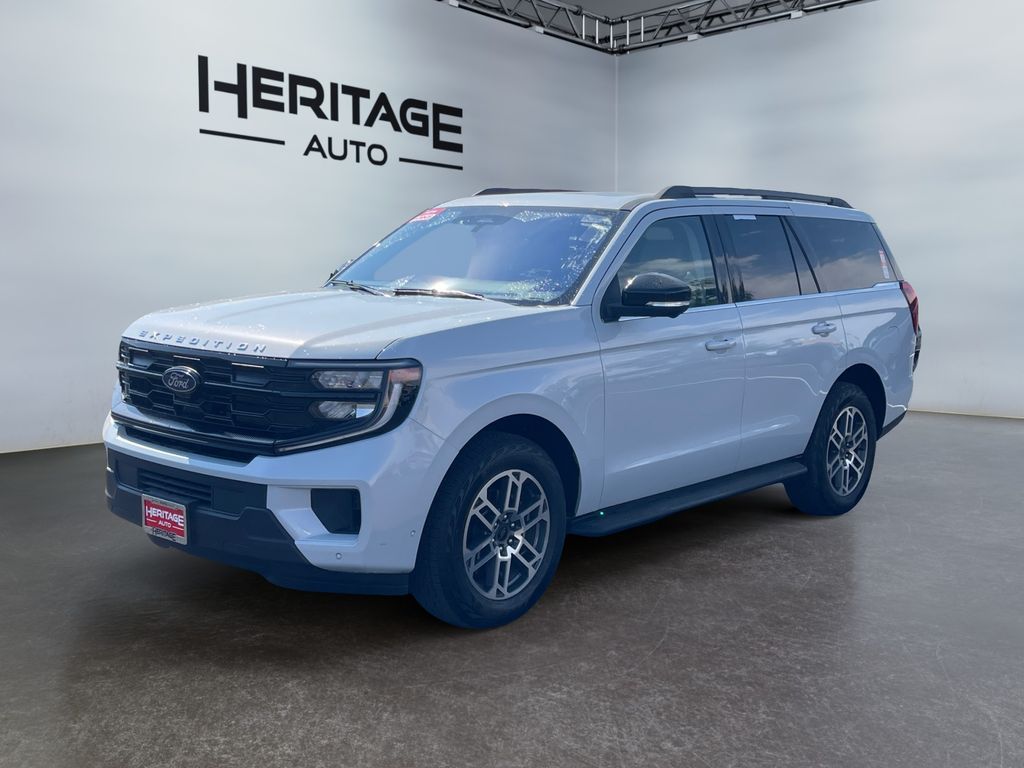  2025 Ford Expedition SUV / Crossover Four-Wheel Drive Automatic