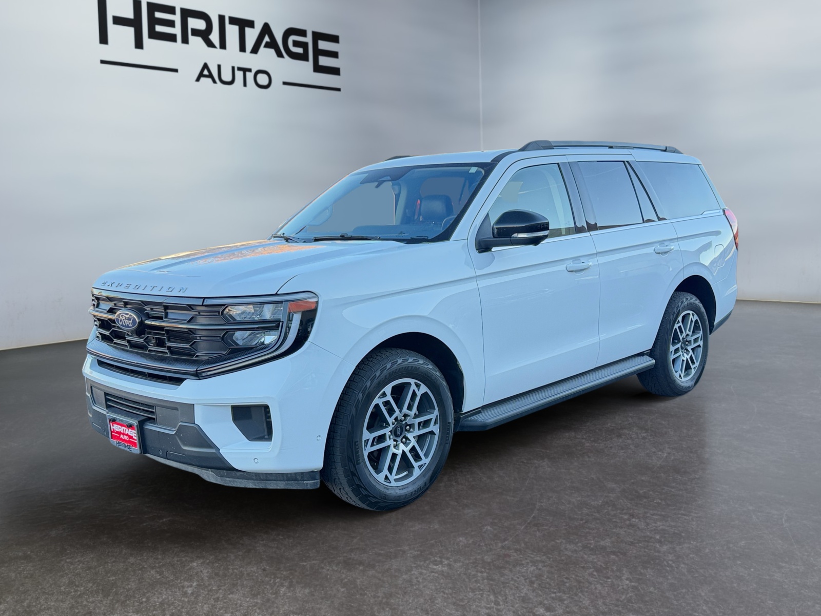  2025 Ford Expedition SUV / Crossover Four-Wheel Drive Automatic