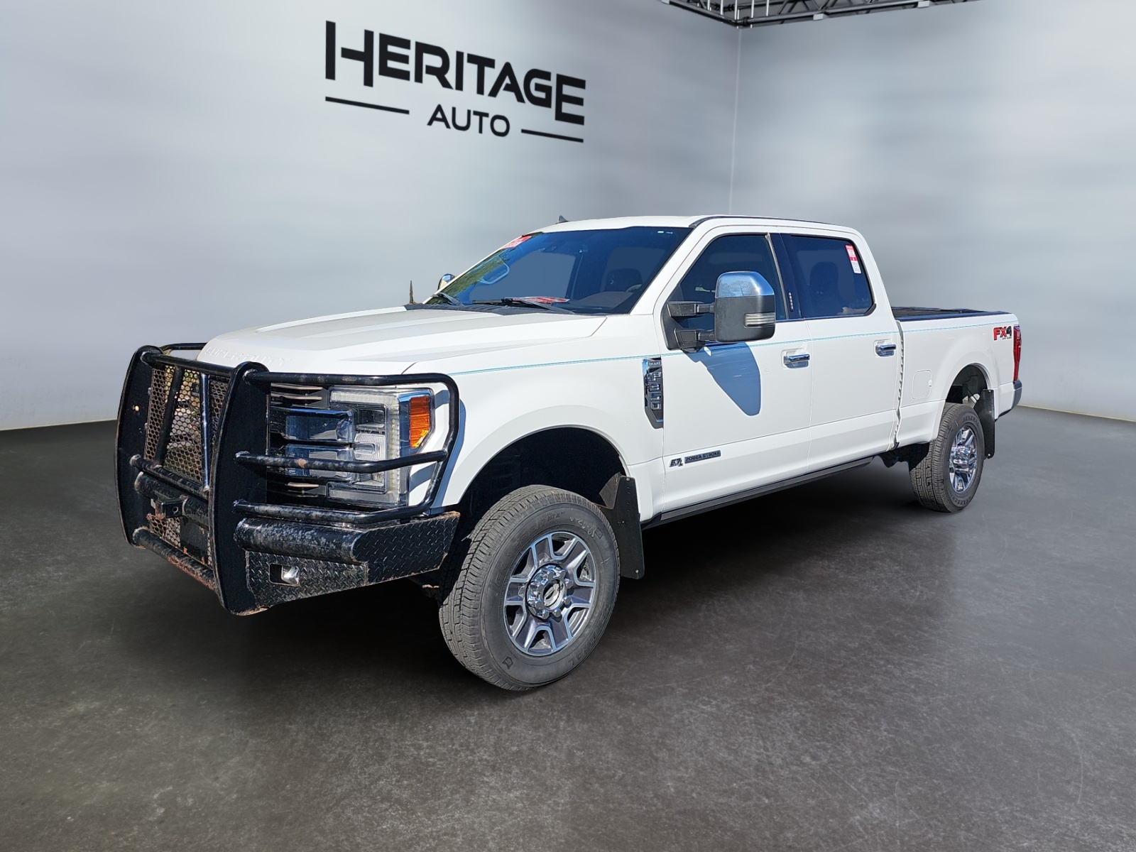 Oxford White 2019 Ford F-350 Super Duty Pickup Truck Four-Wheel Drive 6-Speed Automatic