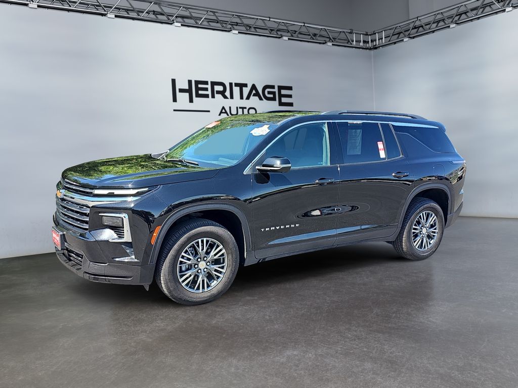 Mosaic Black Metallic 2024 Chevrolet Traverse SUV / Crossover Four-Wheel Drive 8-Speed Automatic