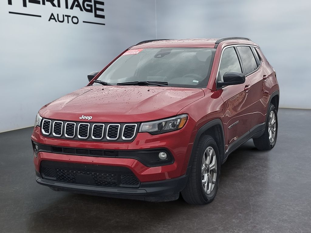 Red Hot Pearlcoat 2025 Jeep Compass SUV / Crossover Four-Wheel Drive 8-Speed Automatic