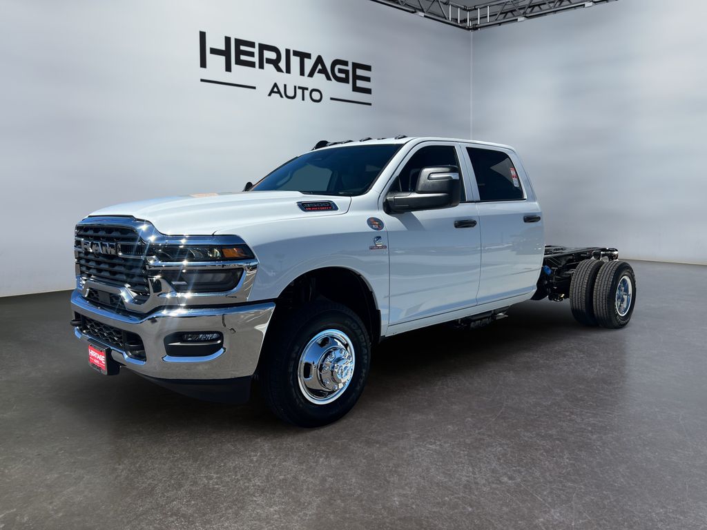Bright White Clearcoat 2026 RAM 3500 Chassis Tradesman Crew Cab LB DRW 4WD Pickup Truck Four-Wheel Drive 8-Speed Automatic