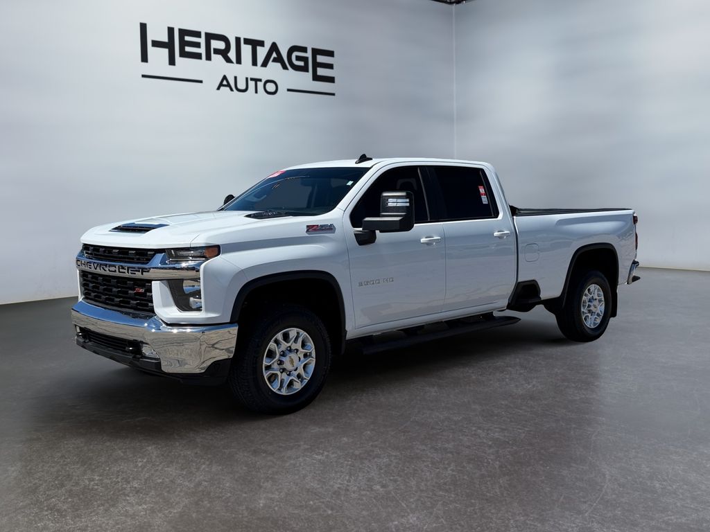 Summit White 2022 Chevrolet Silverado 3500HD LT Crew Cab 4WD Pickup Truck Four-Wheel Drive Automatic
