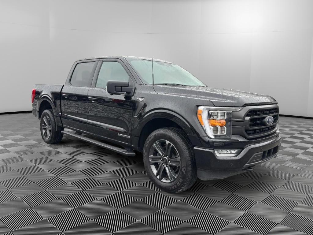 View vehicle photo 2