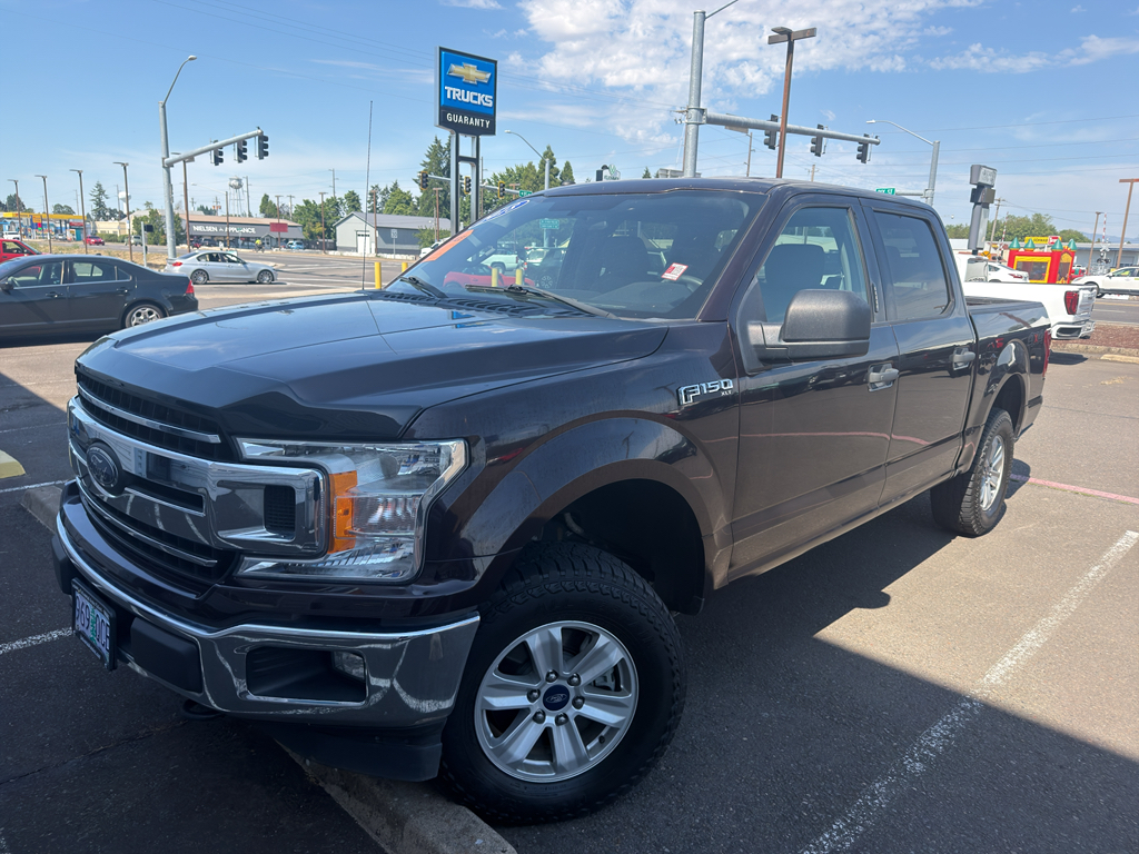 View vehicle photo 2