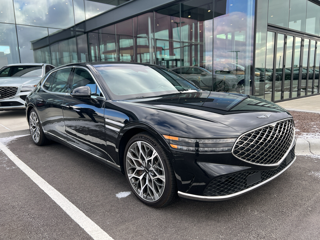 2024 Genesis G90 3.5T e-Supercharger AWD