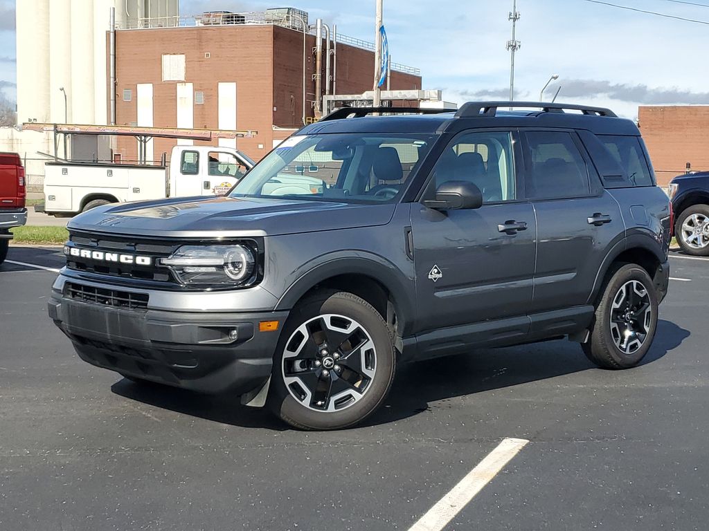 CARBONIZED GRAY METALLIC 2024 Ford Bronco Sport Outer Banks AWD SUV / Crossover All-Wheel Drive 8-Speed Automatic