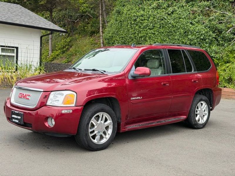 Red Jewel Tintcoat 2009 GMC Envoy SUV / Crossover Four-Wheel Drive 4-Speed Automatic Overdrive