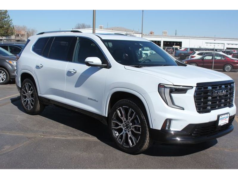 Glacier White Tricoat 2026 GMC Acadia Denali Ultimate AWD SUV / Crossover Four-Wheel Drive 8-Speed Automatic