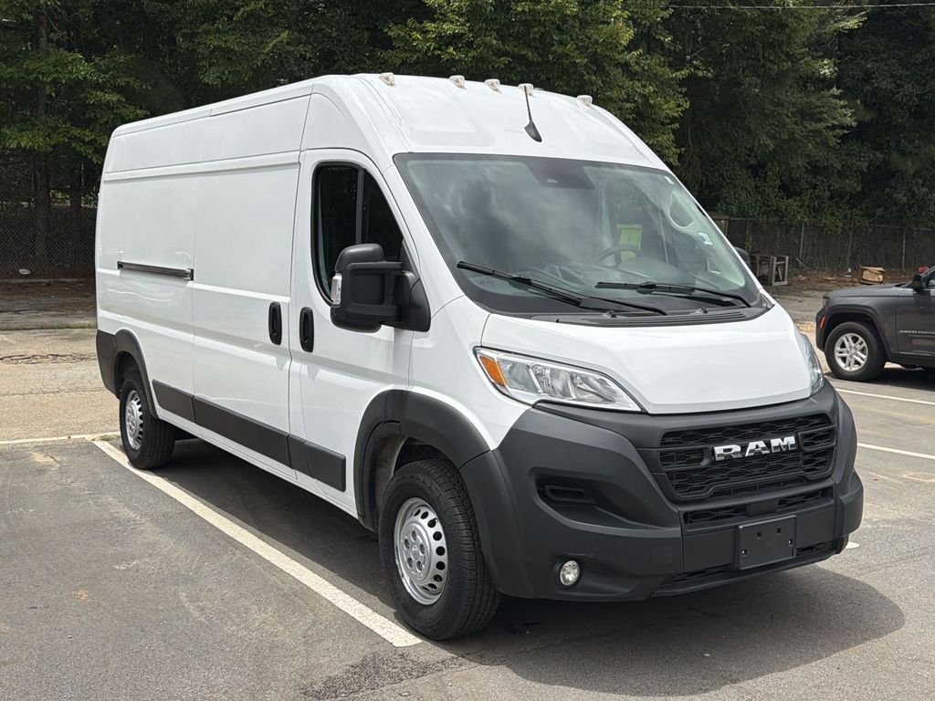 Bright White Clearcoat 2025 RAM ProMaster Van Front-Wheel Drive 9-Speed Automatic