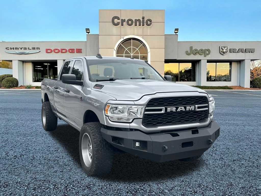2020 RAM 2500 Tradesman Crew Cab 4WD