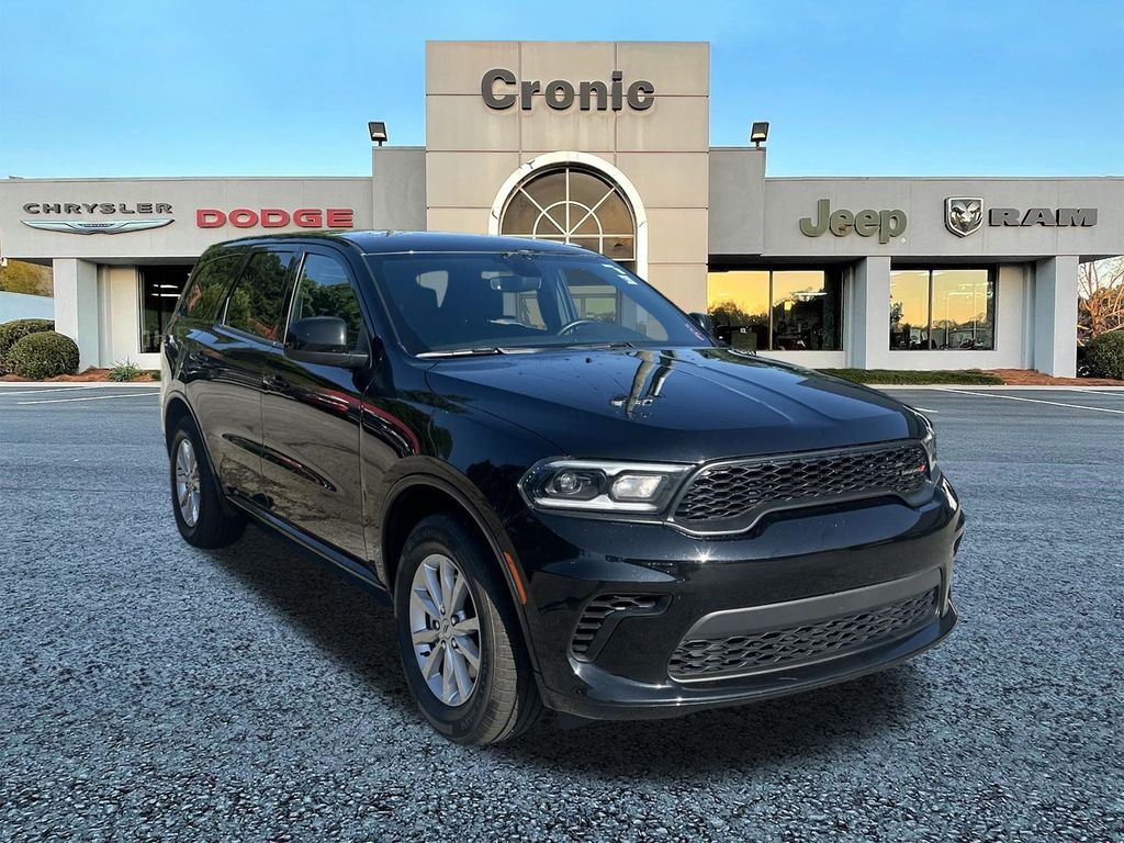 DB Black Clearcoat 2026 Dodge Durango SUV / Crossover Rear-Wheel Drive 8-Speed Automatic