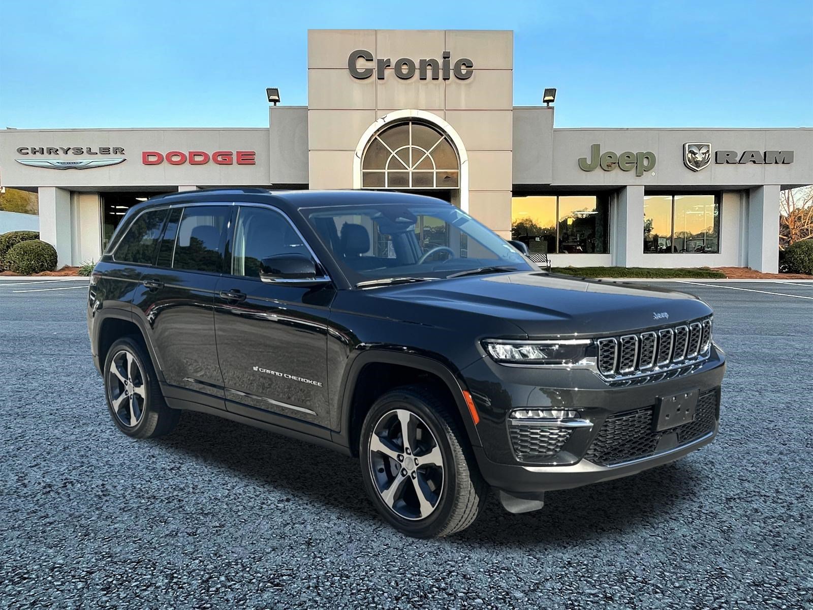 2023 Jeep Grand Cherokee Limited 4WD