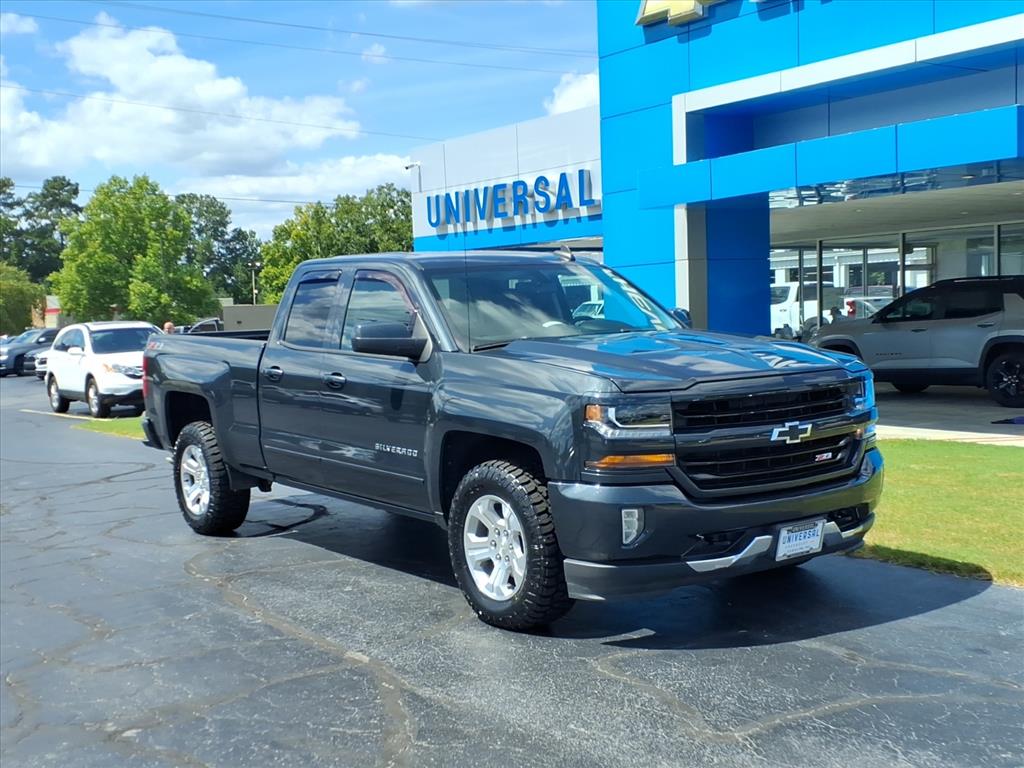 Gray (GRAPHITE METALLIC) 2018 Chevrolet Silverado 1500 Pickup Truck Four-Wheel Drive 6-Speed Automatic