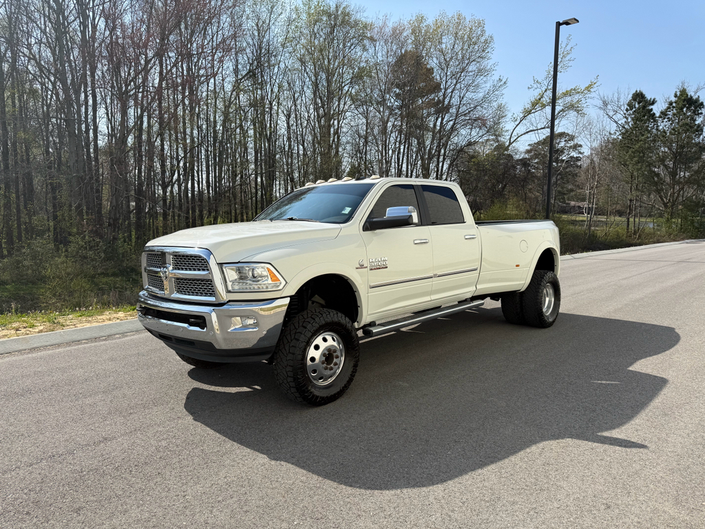 2018 RAM 3500 Laramie Crew Cab LB DRW 4WD