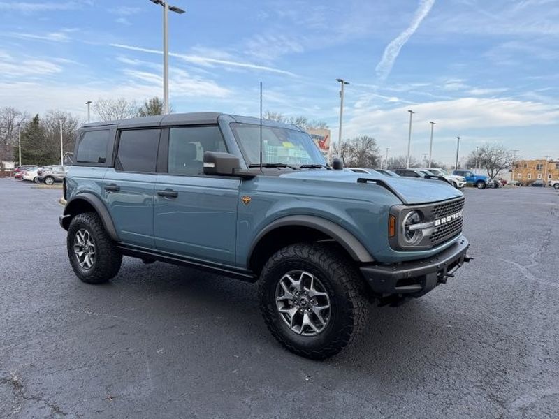 2021 Ford Bronco Badlands Advanced 4-Door 4WD