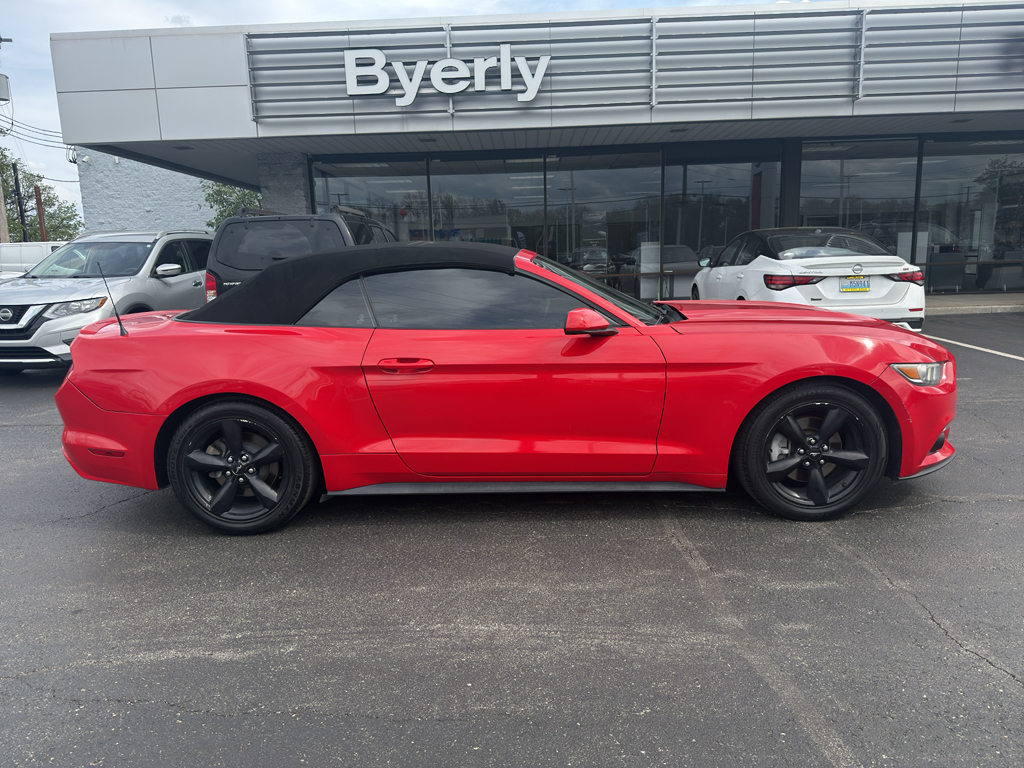 Race Red 2016 Ford Mustang V6 Convertible RWD Convertible Rear-Wheel Drive 6-Speed Automatic