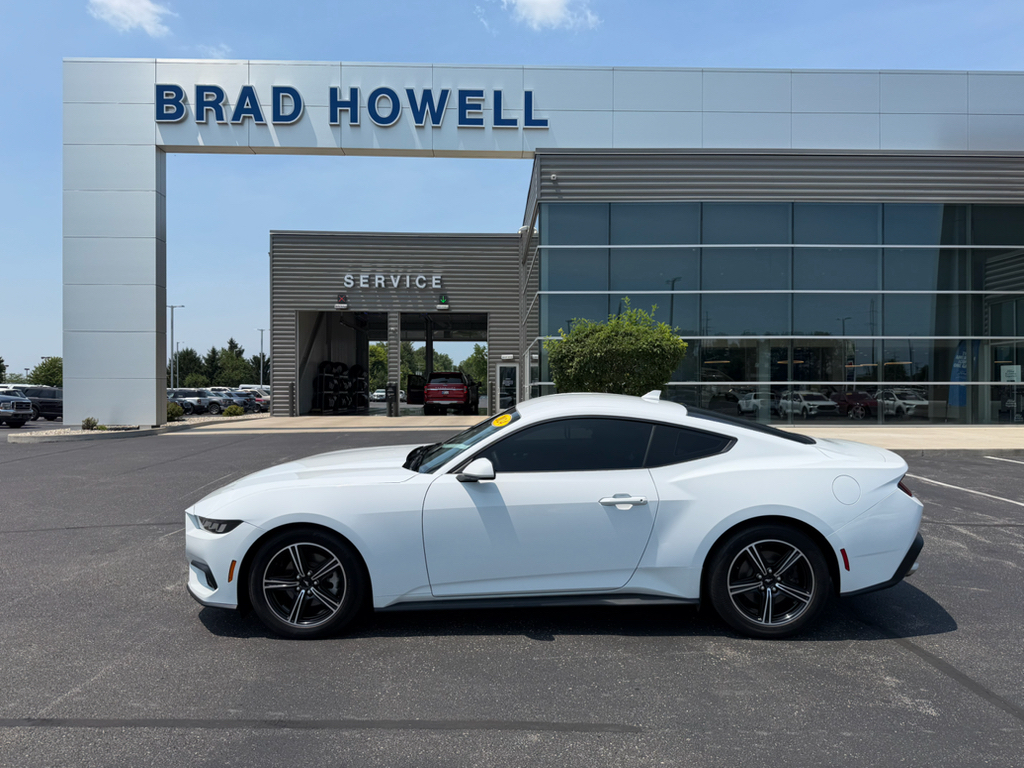 2024 Ford Mustang EcoBoost Fastback RWD