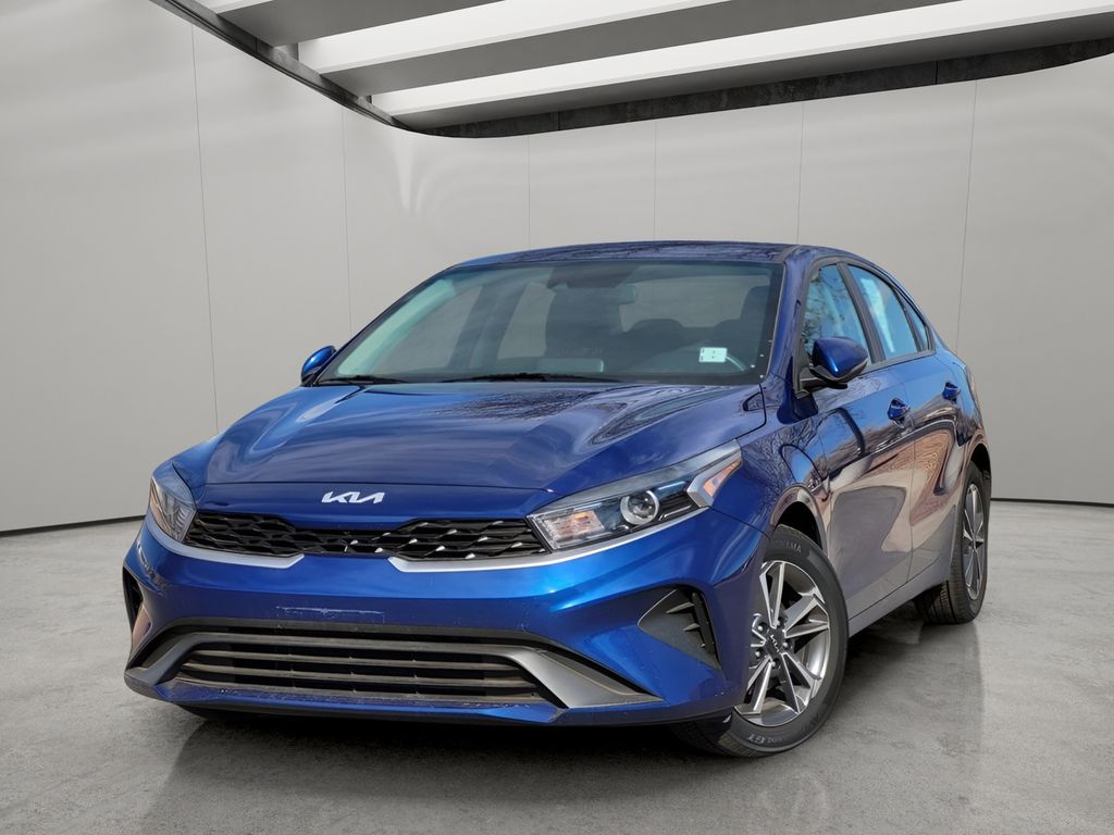 2024 Kia Forte LXS FWD