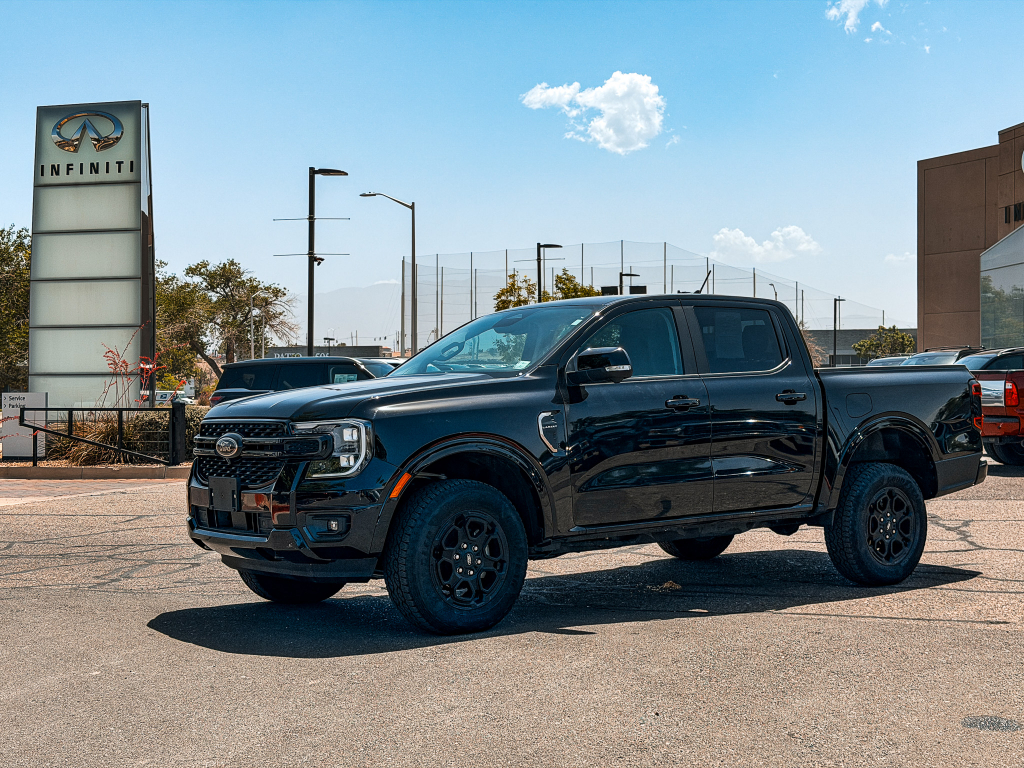 Shadow Black 2025 Ford Ranger Lariat SuperCrew 4WD Pickup Truck Four-Wheel Drive Automatic