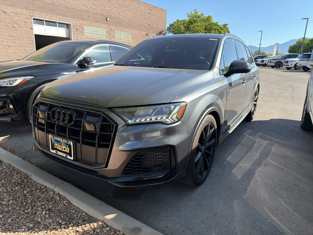  2020 Audi SQ7 4.0T quattro Premium Plus   
