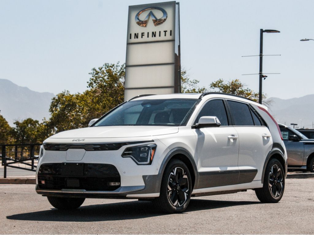  2023 Kia Niro EV Wave FWD   