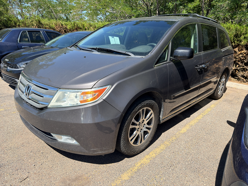 Polished Metal Metallic 2012 Honda Odyssey Minivan Front-Wheel Drive 5-Speed Automatic