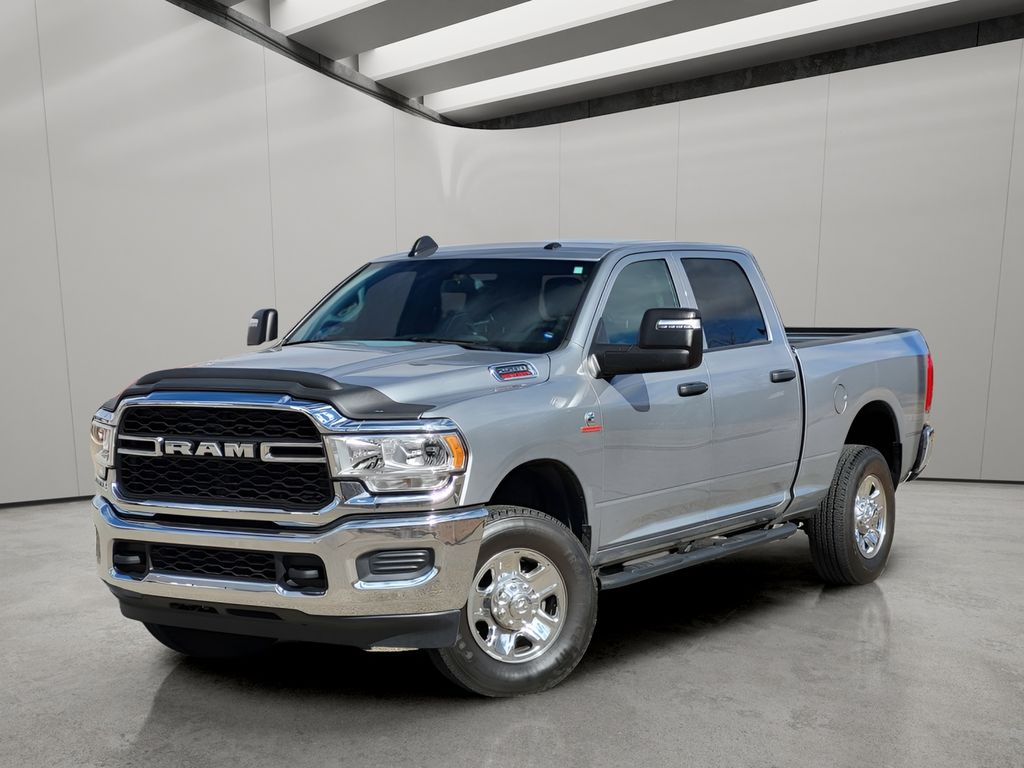 2024 RAM 2500 Tradesman Crew Cab 4WD