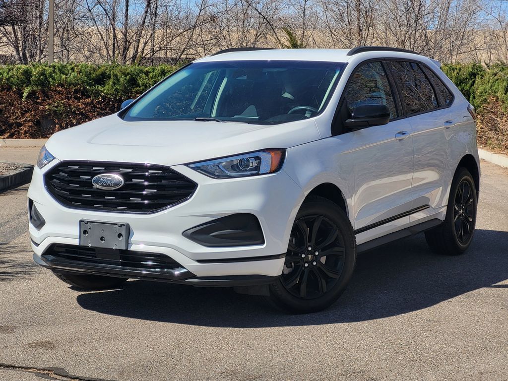 Oxford White 2022 Ford Edge SE AWD SUV / Crossover All-Wheel Drive 8-Speed Automatic