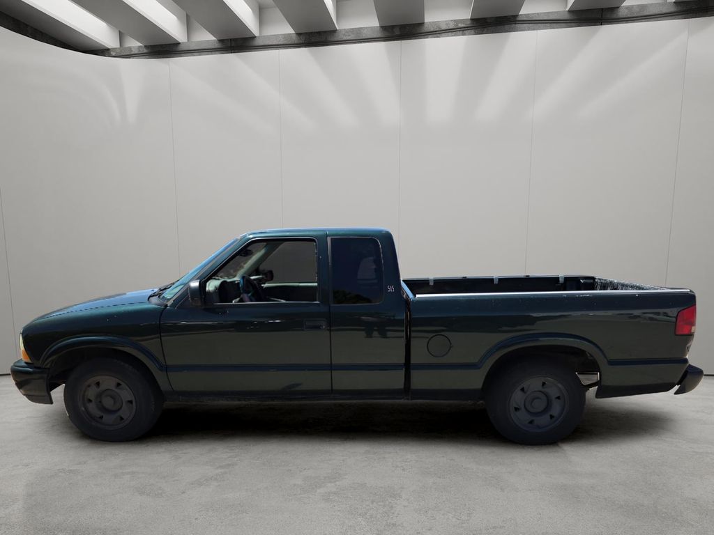 View vehicle photo 2